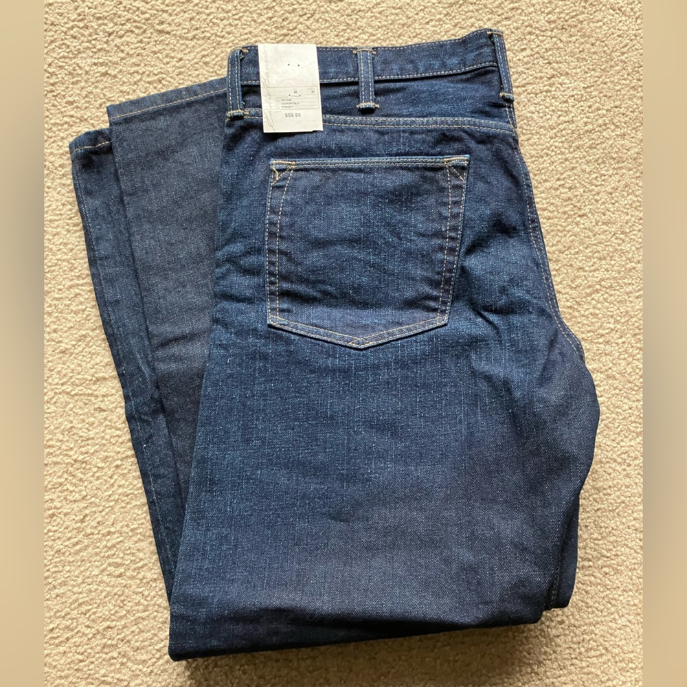 NWT Eddie Bauer men’s jeans